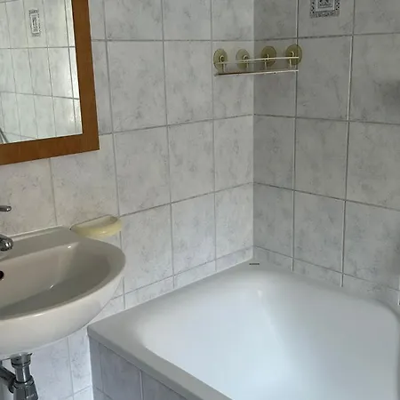 شقة Haus Crisan *